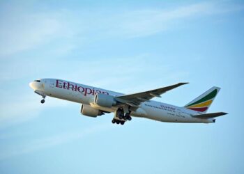 Aereo caduto: chi sono volontari ong