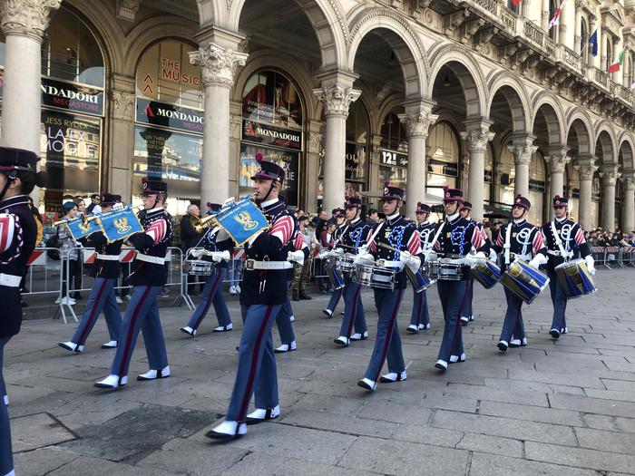 Allievi scuola Teuliè giurano in Duomo