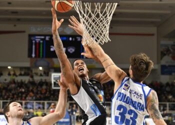 Basket: Dolomiti Energia sfida Banco di Sardegna a Sassari