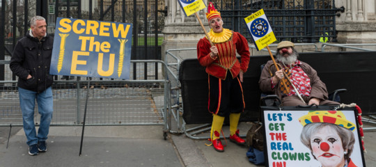 brexit westminster may bocciata