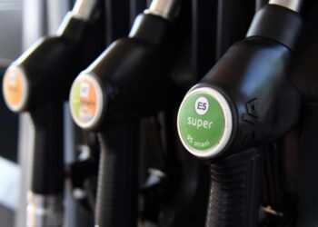 Carburanti: Scoccimarro, ok a sconti e incentivi auto ibride