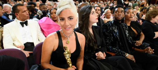 censura malek lady gaga oscar