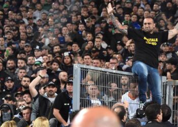 Droga, si pente ‘Genny ‘a carogna’