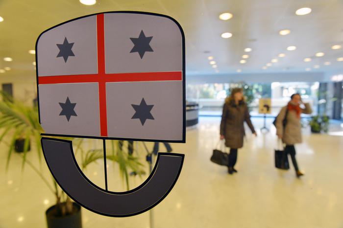 Esami gratis in ospedale, caos in Consiglio regionale