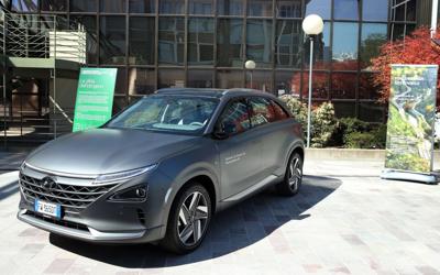 Ad Autobrennero il primo esemplare italiano di Hyundai Nexo, il suv a idrogeno Ad Autobrennero il primo esemplare italiano di Hyundai Nexo, il suv a idrogeno
