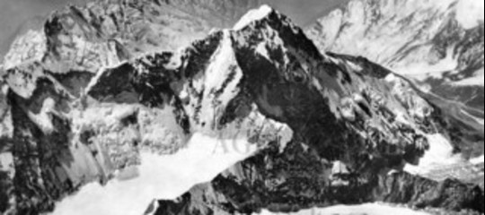 everest cadaveri cambiamenti climatici