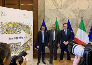 Imprese: via a portale, vademecum incentivi online 