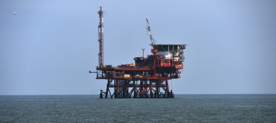 Incidente sulla piattaforma Eni al largo di Ancona, un morto e due feriti