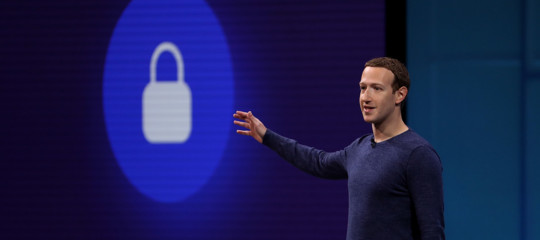 sicurezza personale zuckerberg facebook