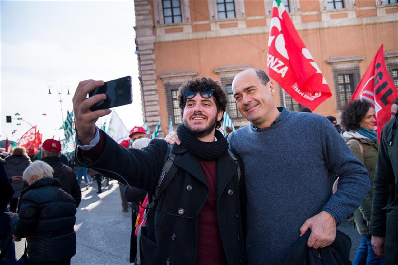 La vera rivoluzione per la sinistra italiana? Smettere di sentirsi superiore agli altri