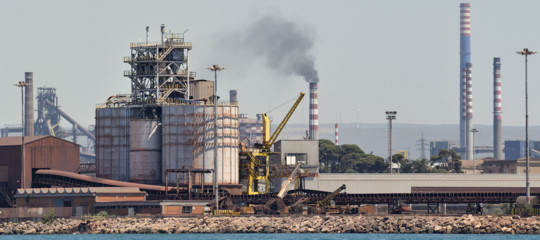 ilva taranto scuole chiuse