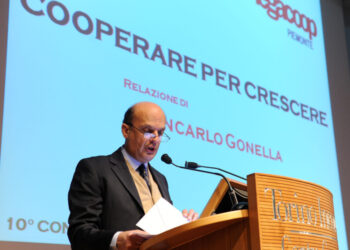 LegaCoop’ “subito rilancio investimenti”
