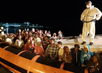 Migranti, Bologna-Lampedusa per ‘patto’