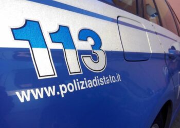 Rapina a furgone carico di sigarette