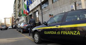 Reddito di cittadinanza, meno navigator e più spazio alle Regioni