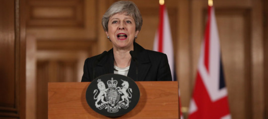 may chiede rinvio brexit