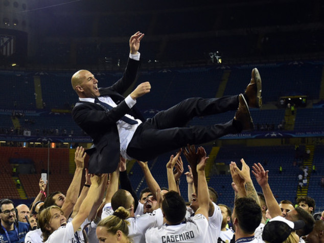 Zidane torna al Real, contratto fino a 30 giugno 2022