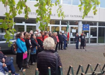 25 aprile: contestato assessore Udine a cerimonia,’fascista’