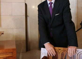 Aqp espone arredi Duilio Cambellotti