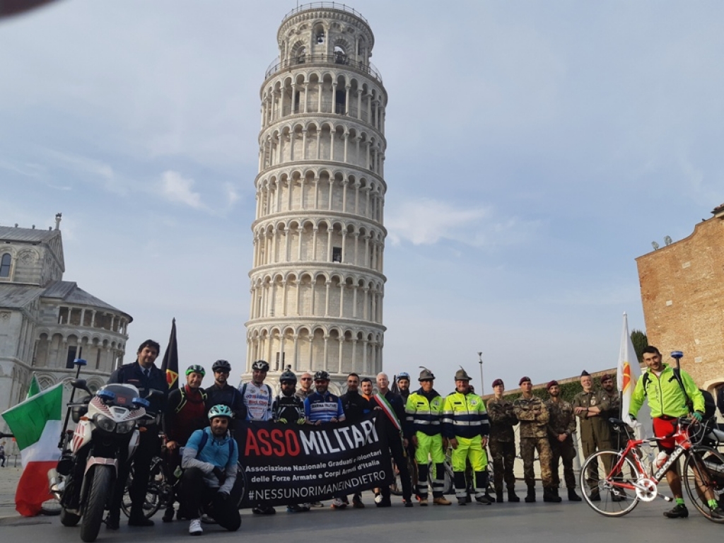 Pisa: Assomilitari I° Endurance Bike, oggi L’arrivo in piazza dei Miracoli