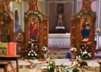 Botte in chiesa ortodossa a Cesena, danni a banchi e navata IL VIDEO