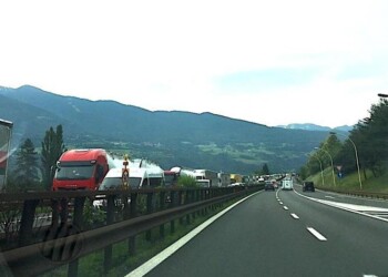 Brennero,divieto transito Tir in festivi