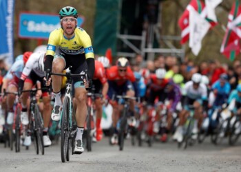 Ciclismo: Paesi Baschi,vince Schachmann