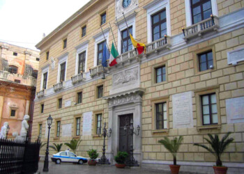 Consiglieri assunti per rimborso stipendio, scatta sequestro