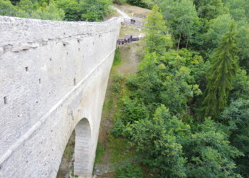 Da Pont d’Ael a Sarriod, visite guidate
