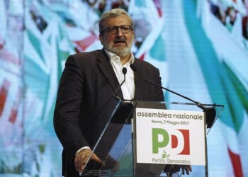 Emiliano indagato per primarie Pd 2017
