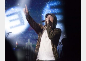 Eminem festeggia sui social undici anni da “sobrio”