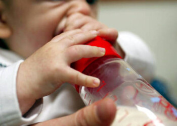 Figlio due donne,ministero impugna atto