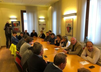 Frattura Pour Notre Vallée , dirigenti a verifica