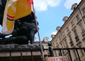 Lavoratrici nidi manifestano a Torino