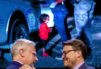 L’immagine della bimba che piange al confine ha vinto il World Press Photo