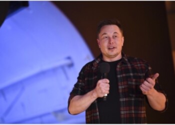 Musk, auto autonome il prossimo anno