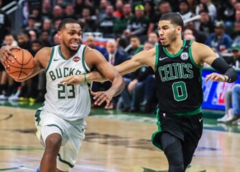 Nba: plaoff, Boston vince a Milwaukee