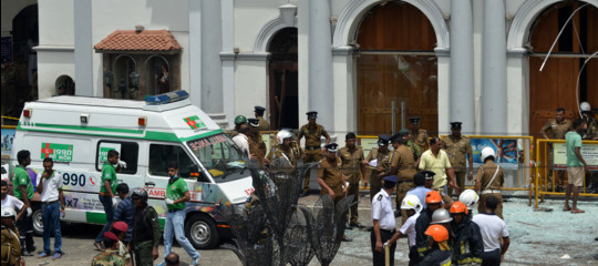 Pasqua di sangue in Sri Lanka, stragi simultanee in hotel e chiese