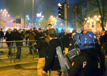 Salvini, espulsi 54 tifosi dell’Ajax