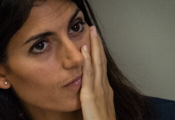 Si preannunciano giorni difficili per Virginia Raggi