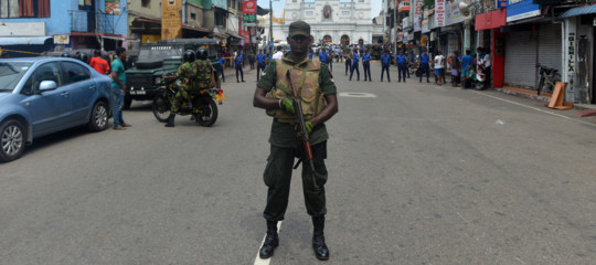 Sri Lanka attentati esplosioni chiese hotel