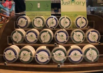 Startup: arriva a Firenze JustMary.fun, consegna marijuana light a domicilio
 