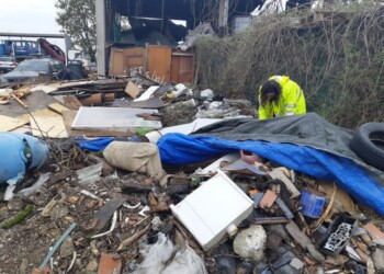 Troupe Rai aggredita da nomadi a Prato