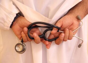 Un ‘hackpharma’ per i medici di talento
 