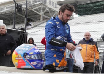 500 miglia: incidente Alonso, è illeso