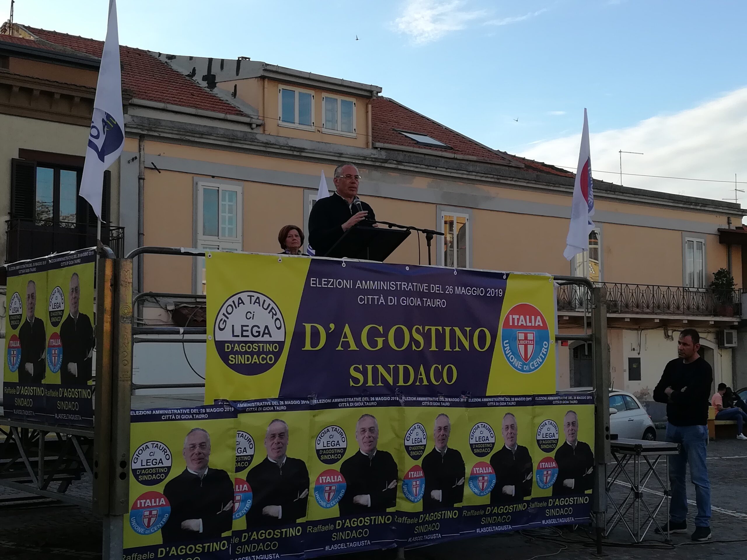 Elezioni Gioia Tauro, comizio d’apertura per D’Agostino che punta su “competenza” e soluzioni ai problemi