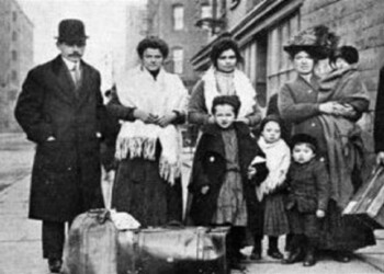 Abbiamo paura dei migranti? Falso. La verità è che abbiamo paura di dover emigrare