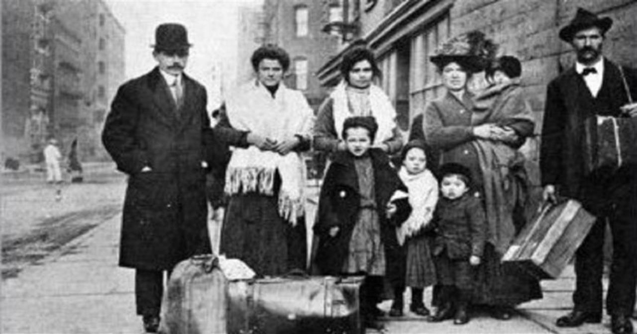 Abbiamo paura dei migranti? Falso. La verità è che abbiamo paura di dover emigrare