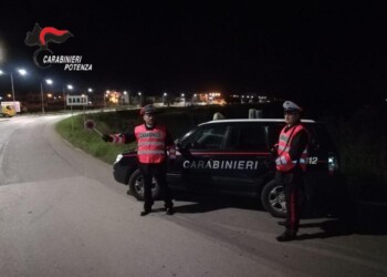 Anziano aggredito a Banzi, due arresti