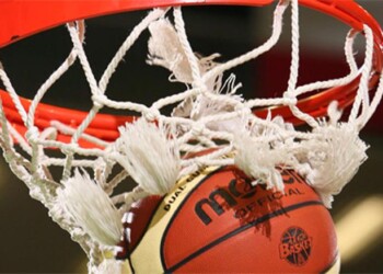 Basket: Buscaglia lascia la panchina dell’Aquila Trento